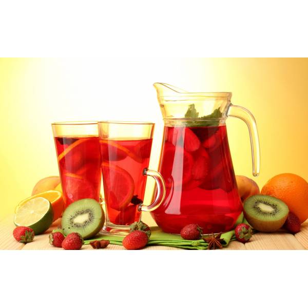 Компоты из ягод и фруктов – полезные безалкогольные напитки